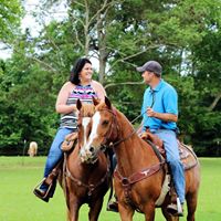 Anna Dillon Photo 17