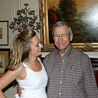 Kristin Bradshaw Photo 11