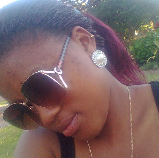 Amanda Isaac Photo 4