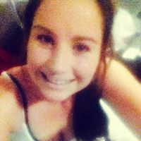 Rebekah Bennett Photo 14