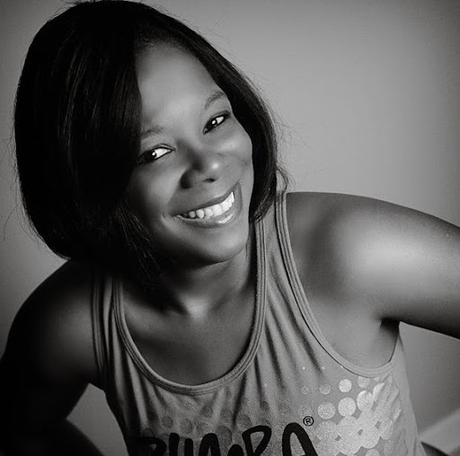Tanya Robinson Photo 22