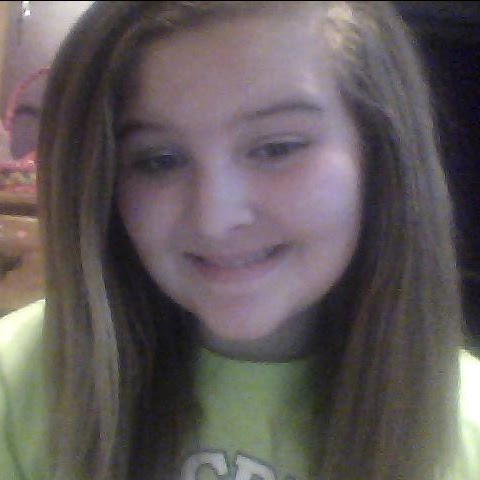 Samantha Spence Photo 26