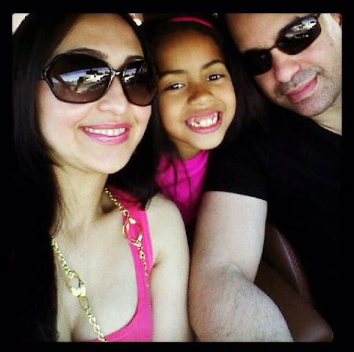 Robin Castillo Photo 32