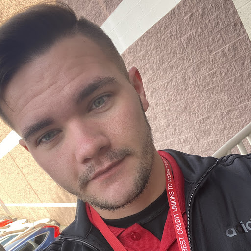 Kenneth Sutton Photo 39