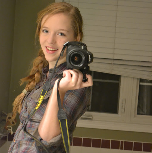 Alice Hansen Photo 37