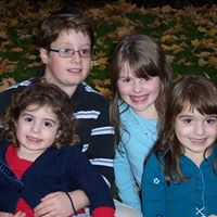 Debra Small Photo 18