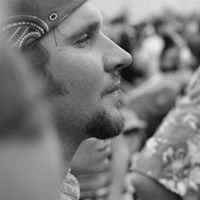 Geoffrey Alexander Photo 31