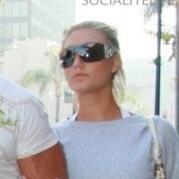 Christina Mclean Photo 10