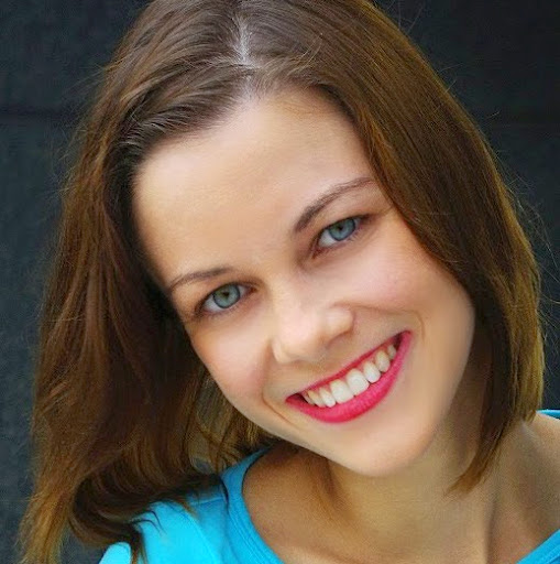 Adrienne Shearer Photo 4