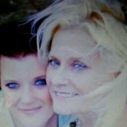 Kathy Tucker Photo 31