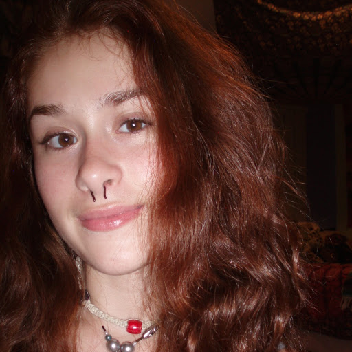 Sarah Bright Photo 39