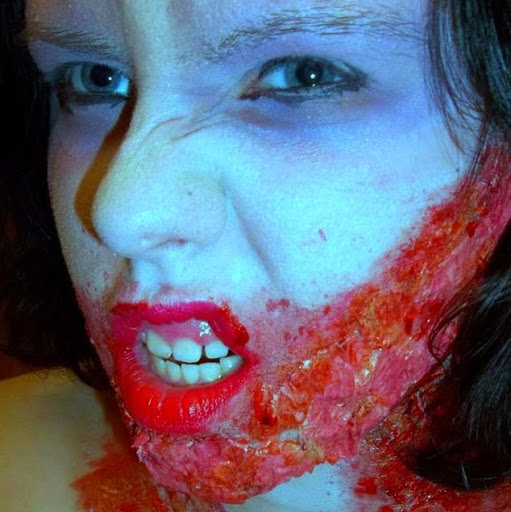 Samantha Tackett Photo 4