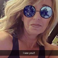 April Gross Photo 42