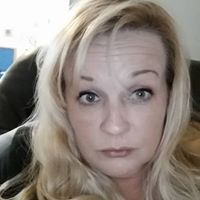 Julie Arevalo Photo 15