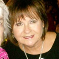 Renee Torres Photo 21