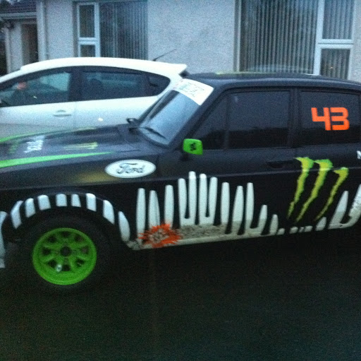 Matt Hewitt Photo 43