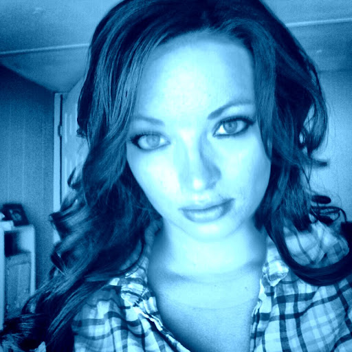 Samantha Cordova Photo 6