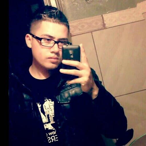 Miguel Montanez Photo 16