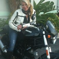 Christine Cullen Photo 21