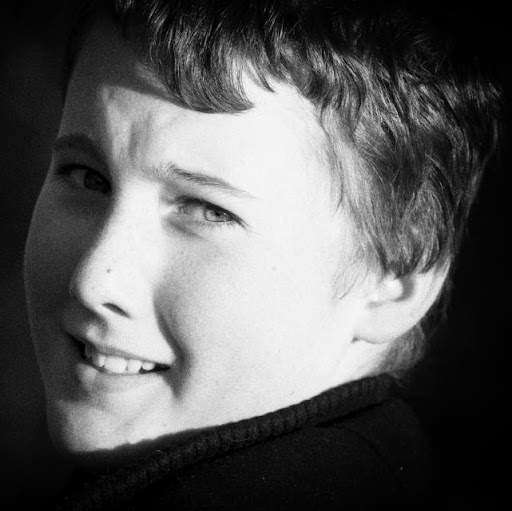Daniel Saunders Photo 19 Daniel Saunders Photo 19