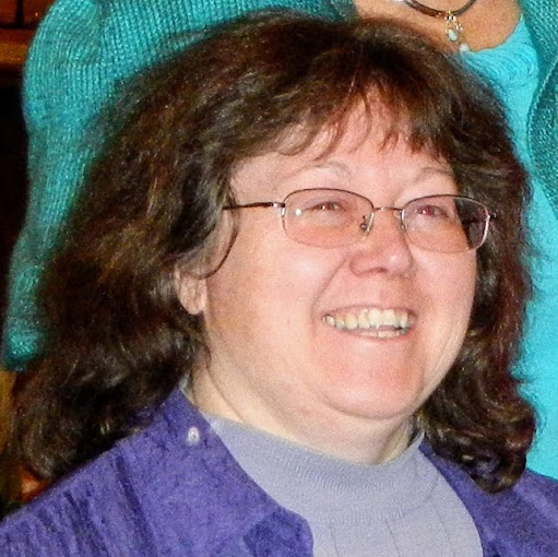 Suzanne Kirk Photo 15