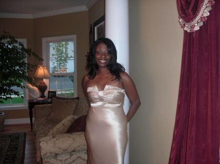 Tracy Robinson Photo 44