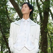 Yong Zhang Photo 27