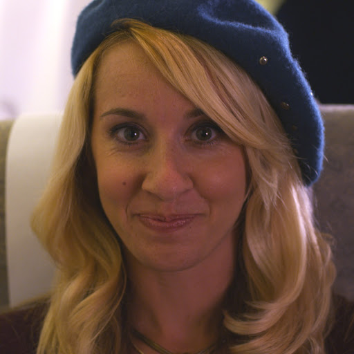 Jane Fisher Photo 13