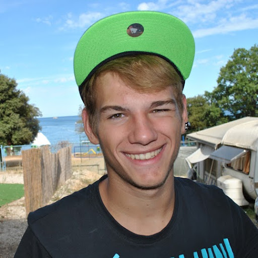 Jay Weiss Photo 13 Jay Weiss Photo 13