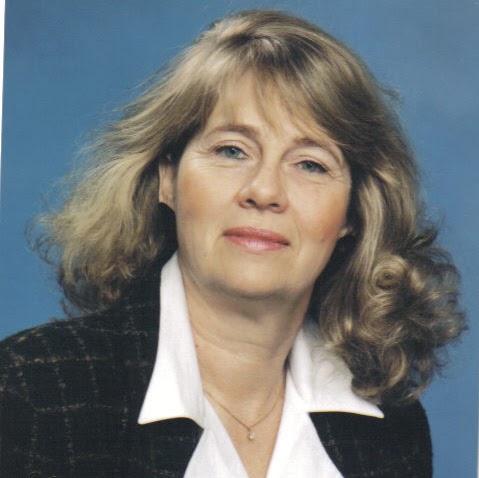 Sandra Handley Photo 28