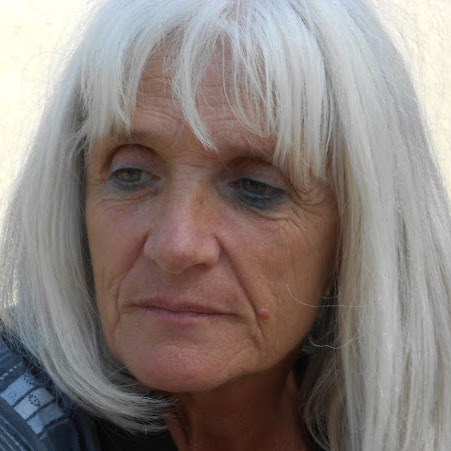 Michelle Paradis Photo 32