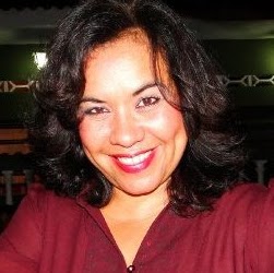 Elizabeth Pacheco Photo 21