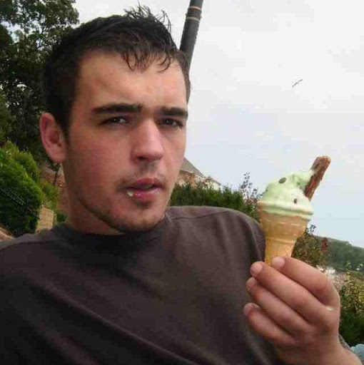 Leon Cook Photo 33
