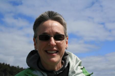 Christine Caldwell Photo 32