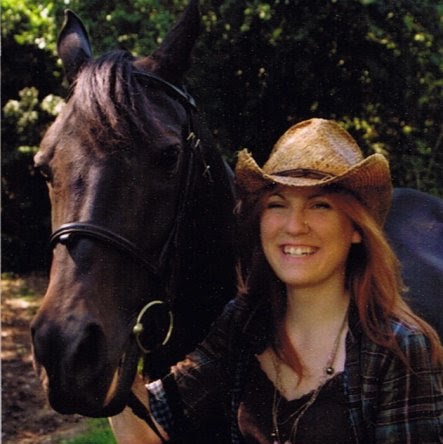 Nicole Olson Photo 17