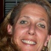 Jennifer Hare Photo 21