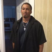 Kristi Lyons Photo 27