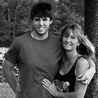 Lisa Barton Photo 39