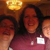 Kelly Pike Photo 12