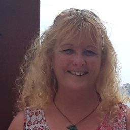 Debbie Marsh Photo 12