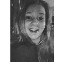 Julia Quick Photo 12