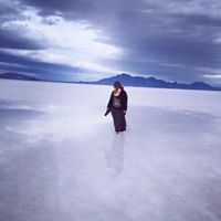 Genevieve Richards Photo 14