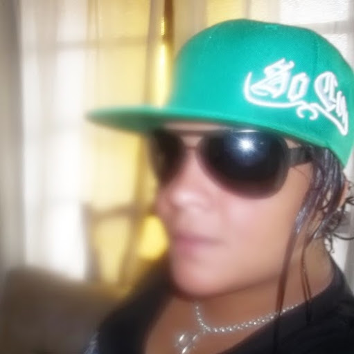 Esther Silveira Photo 13