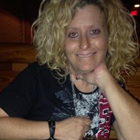 Renee Barker Photo 34