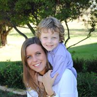 Hannah Walters Photo 13