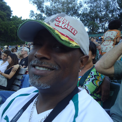 Michael Blaylock Photo 14
