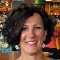 Angela Wainwright Photo 10