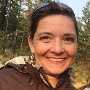 Colleen Larson Photo 38