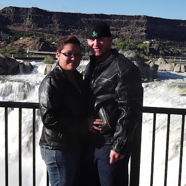 Rosie Thompson Photo 11