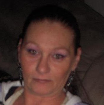 Linda Hardy Photo 26